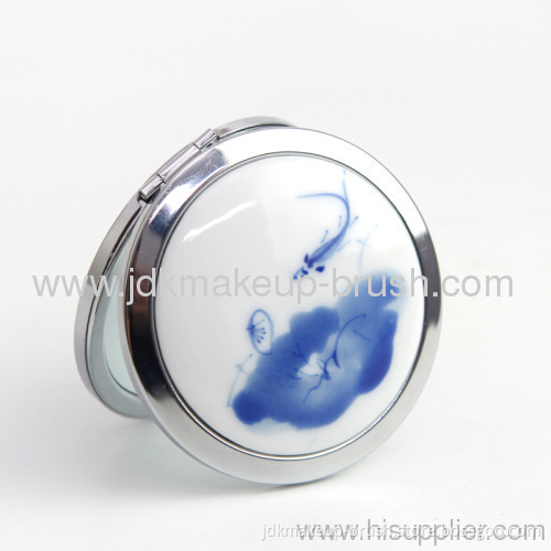 Portable Cosmetic Mirror With Chinese Style 